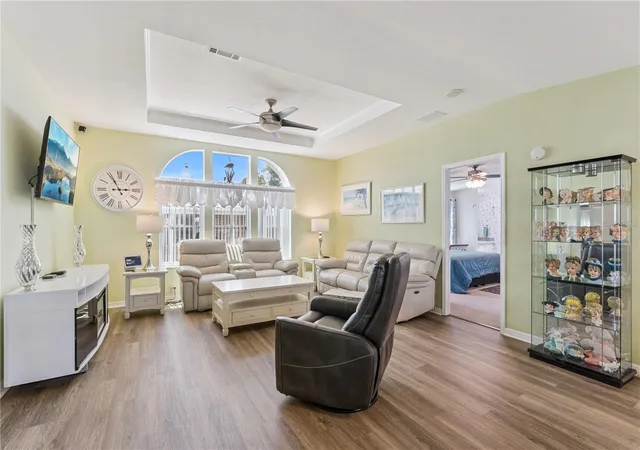 5th image of 2473 Independence Ln, St Cloud, FL 34772 | MLS# O6415848