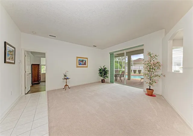 Homes for sale in Osprey, FL | 523 Oak Bay Dr, Osprey, FL 34229 | MLS# A4696725