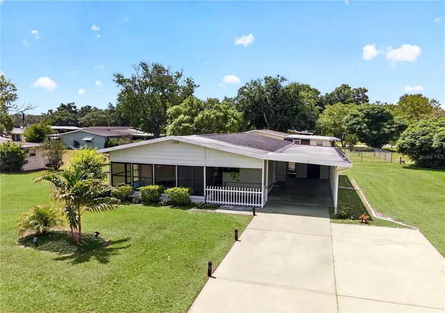 Photo 2 of Single family home for sale at 8972 Sw 103rd Lane, Ocala, FL 34481 | MLS# GC541097 | Listing updated on 2026-10-07
