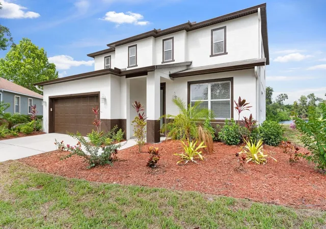 Photo 3 of Single family home for sale at 5424 Hammock View Ln, Apollo Beach, FL 33572 | MLS# TB8518028 | Listing updated on 2026-09-12