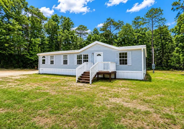 Homes for sale in Williston, FL | 14210 Ne 50th Pl, Williston, FL 32696 | MLS# OM726423