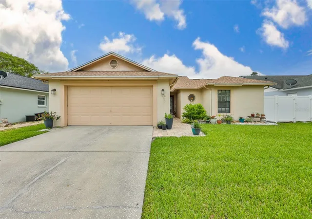 2nd image of 8715 Hampden Dr, Tampa, FL 33626 | MLS# TB8518050