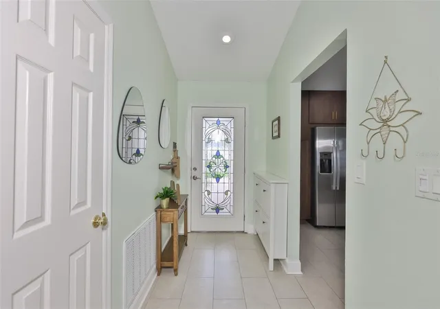 5th image of 8715 Hampden Dr, Tampa, FL 33626 | MLS# TB8518050