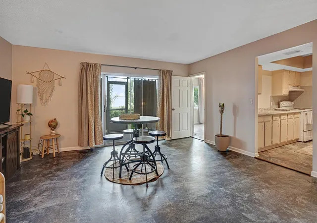 Homes for sale in Clearwater, FL | 625 N Keene Rd #B, Clearwater, FL 33755 | MLS# TB8518063