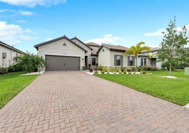 2nd image of 2028 Woodleaf Hammock Ct, Bradenton, FL 34211 | MLS# A4696734