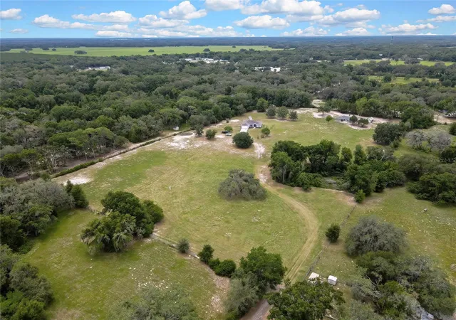 4th image of 20136 Twin Oaks Rd, Spring Hill, FL 34610 | MLS# TB8518077
