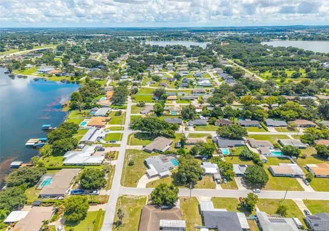 Photo 46 of Single family home for sale at 1380 S Lake Roy Dr, WINTER HAVEN, FL 33884 | MLS# L4962667 | Listing updated on 2026-10-06