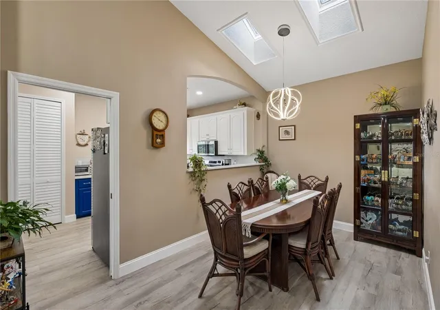 Photo 4 of Single family home for sale at 21932 Royal St Georges Ln, Leesburg, FL 34748 | MLS# G5113605 | Listing updated on 2026-09-25