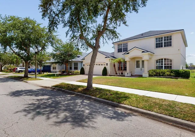 Photo 3 of Single family home for sale at 6609 Lake Pembroke Pl, Orlando, FL 32829 | MLS# S5151716 | Listing updated on 2026-06-16