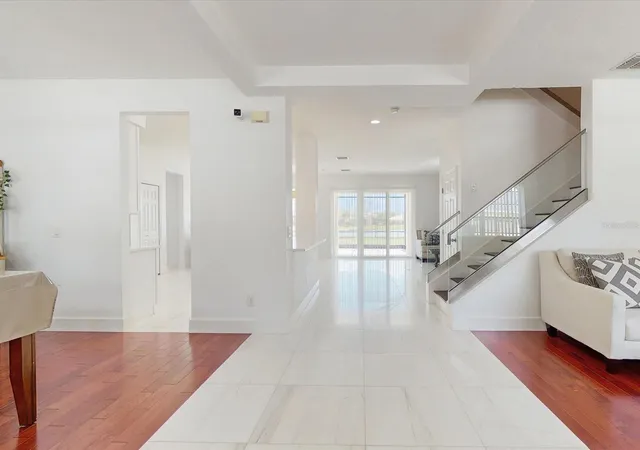 Photo 3 of Single family home for sale at 6609 Lake Pembroke Pl, Orlando, FL 32829 | MLS# S5151716 | Listing updated on 2026-06-16