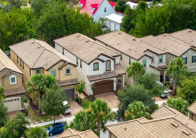Photo 1 of Single family home for sale at 1885 Nice Ct, Kissimmee, FL 34747 | MLS# O6415911 | Listing updated on 2026-06-11