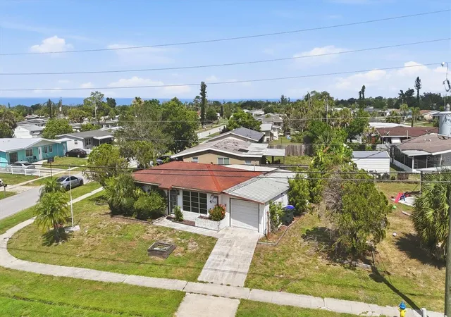 Photo 3 of Single family home for sale at 4751 S Biscayne Dr, North Port, FL 34287 | MLS# A4696740 | Listing updated on 2026-08-13