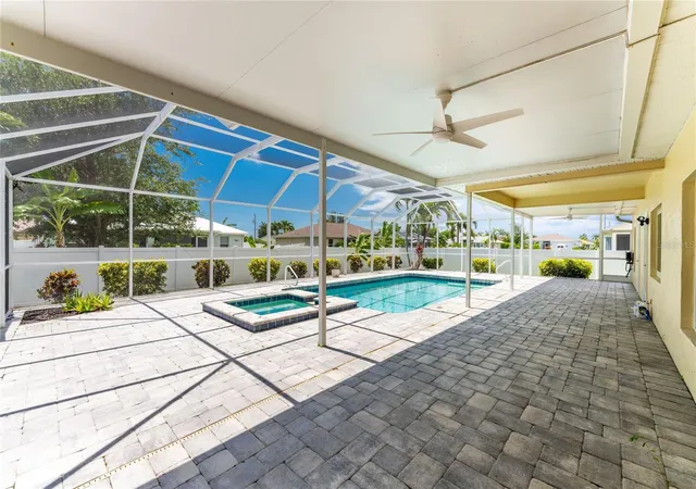 4th image of 3310 Sw 26Th Ave, Cape Coral, FL 33914 | MLS# C7527196