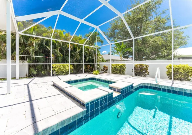 5th image of 3310 Sw 26Th Ave, Cape Coral, FL 33914 | MLS# C7527196