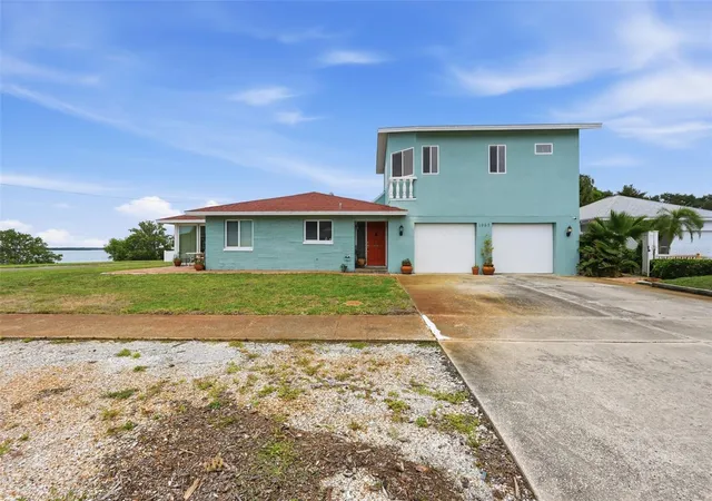 4th image of 1963 Edgewater Dr, Clearwater, FL 33755 | MLS# TB8518112