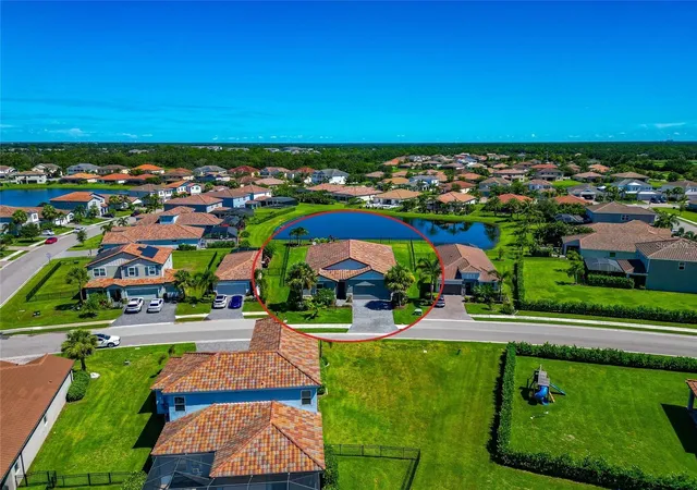 3rd image of 13513 Flat Woods Ter, Bradenton, FL 34211 | MLS# A4696745