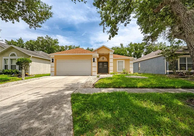 Photo 2 of Single family home for sale at 19204 Wood Sage Dr, Tampa, FL 33647 | MLS# TB8518120 | Listing updated on 2026-09-03