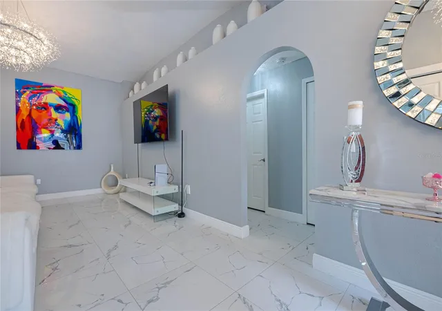 Photo 4 of Single family home for sale at 19204 Wood Sage Dr, Tampa, FL 33647 | MLS# TB8518120 | Listing updated on 2026-09-03