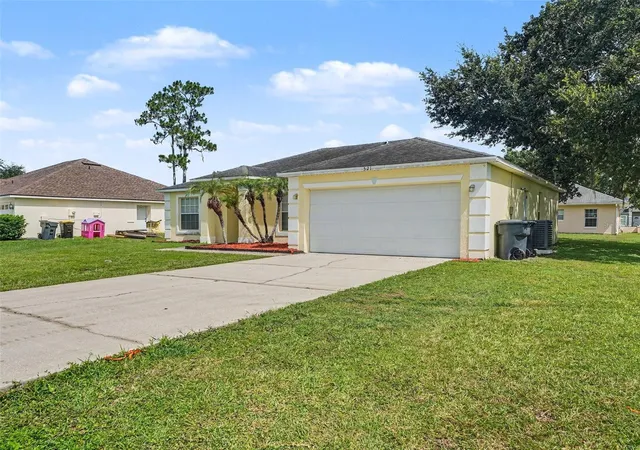 3rd image of 521 Eagle Ct, Kissimmee, FL 34759 | MLS# O6415936
