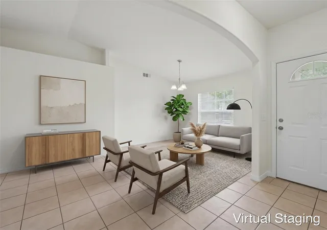 Photo 3 of Single family home for sale at 521 Eagle Ct, Kissimmee, FL 34759 | MLS# O6415936 | Listing updated on 2026-09-22