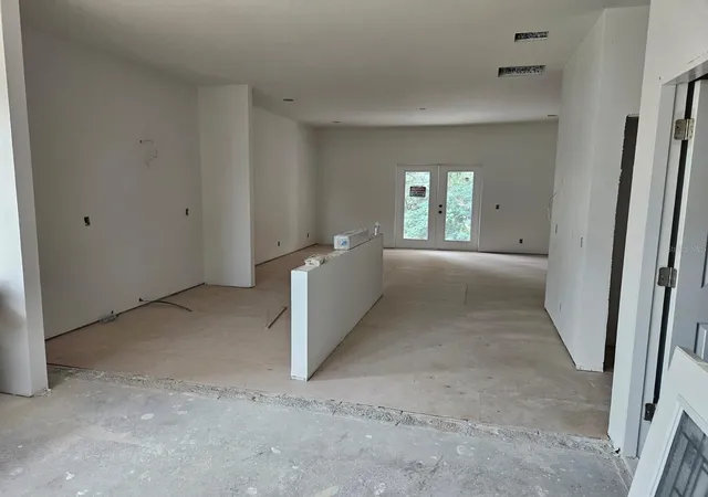 Photo 4 of Single family home for sale at 537 Pineloch Dr, Haines City, FL 33844 | MLS# TB8518131 | Listing updated on 2026-09-04