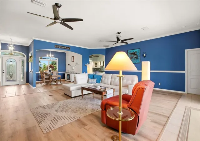 5th image of 7100 San Casa Dr, Englewood, FL 34224 | MLS# C7527204