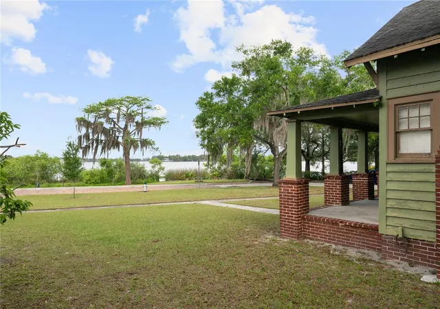Photo 3 of Single family home for sale at 230 Killarney Dr, Winter Park, FL 32789 | MLS# O6415950 | Listing updated on 2026-07-28