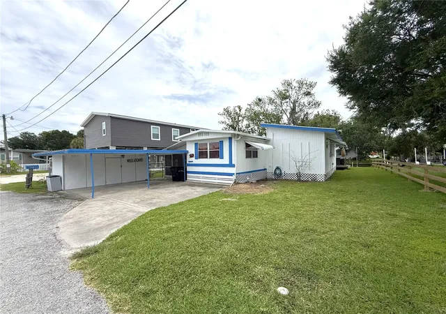 3rd image of 10270 W Grotto Ct, Homosassa, FL 34448 | MLS# OM726447
