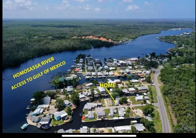 38th image of 10270 W Grotto Ct, Homosassa, FL 34448 | MLS# OM726447
