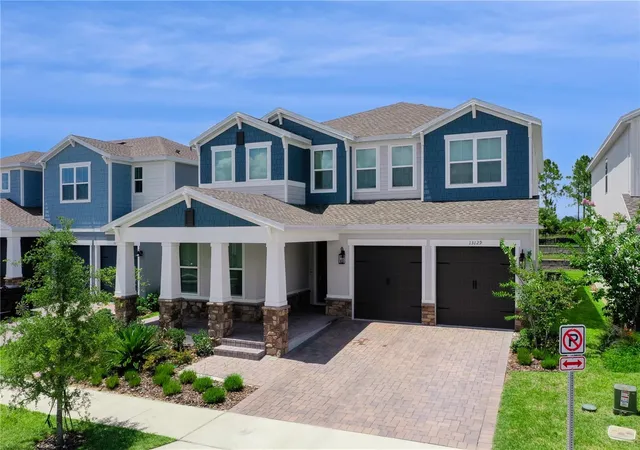 Photo 2 of Single family home for sale at 13129 Faro Ct, Winter Garden, FL 34787 | MLS# O6415958 | Listing updated on 2026-08-14