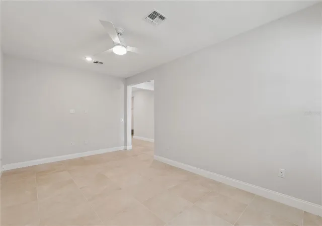 Photo 4 of Single family home for sale at 13129 Faro Ct, Winter Garden, FL 34787 | MLS# O6415958 | Listing updated on 2026-08-14