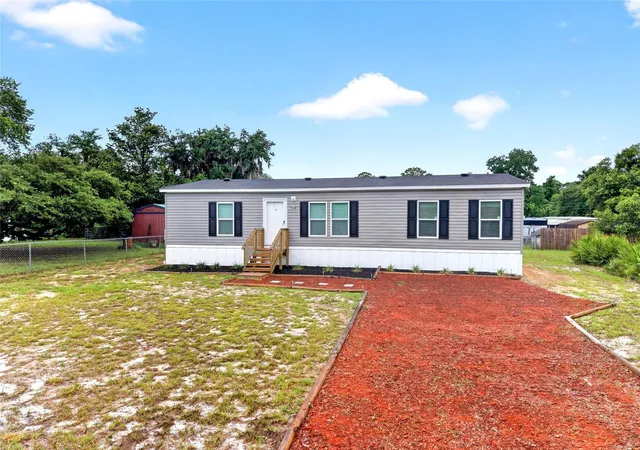 1st image of 1540 Se 187th Ave, Silver Springs, FL 34488 | MLS# O6415960