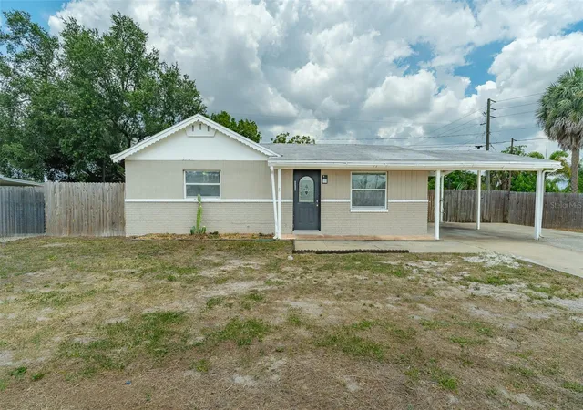 Photo 2 of Single family home for sale at 6001 Crestridge Rd, Tampa, FL 33634 | MLS# TB8518161 | Listing updated on 2026-10-03