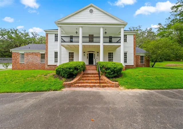 Homes for sale in Gainesville, FL | 7216 Nw 20th Pl, Gainesville, FL 32605 | MLS# GC541109