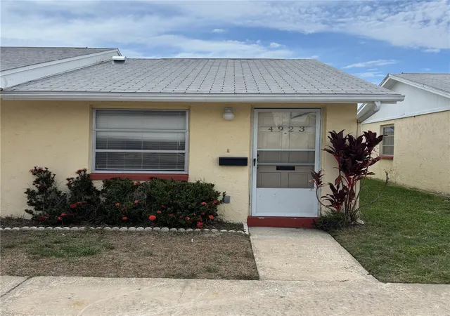 Homes for sale in New Port Richey, FL | 4923 Getner St, New Port Richey, FL 34652 | MLS# TB8518167