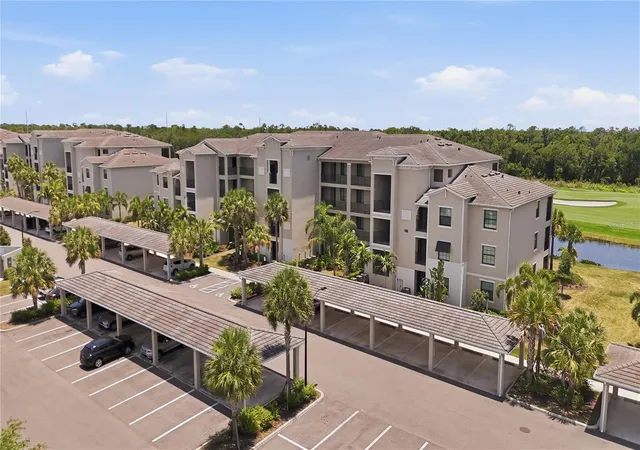 Photo 2 of Condo for sale at 17902 Gawthrop Dr #305, Bradenton, FL 34211 | MLS# TB8518168 | Listing updated on 2026-10-01