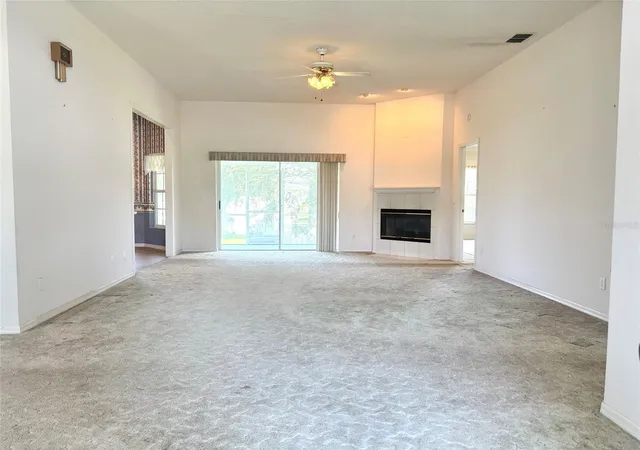 4th image of 132 Lake Mariam Wy, Winter Haven, FL 33884 | MLS# V4949607