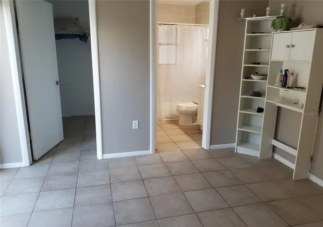 3rd image of 11231 Pendleton Ave, ENGLEWOOD, FL 34224