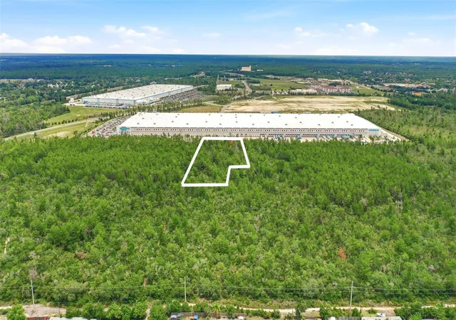 2nd image of Amelia (paper) Ave, Deltona, FL 32725 | MLS# O6415992