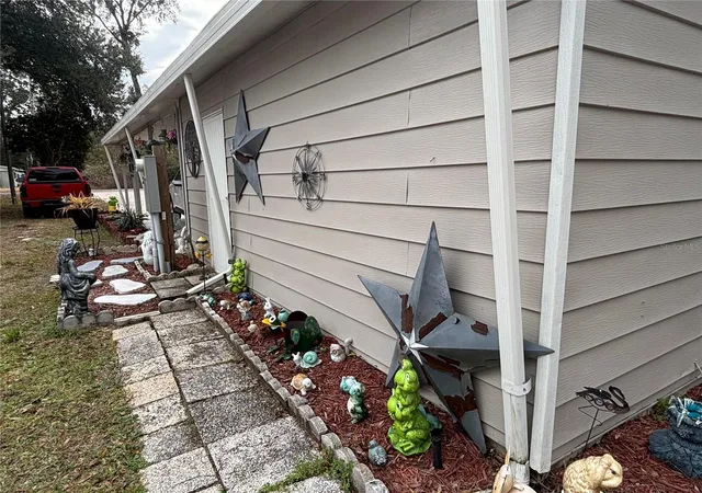4th image of 2420 Se 175Th Ter, Silver Springs, FL 34488 | MLS# OM726461