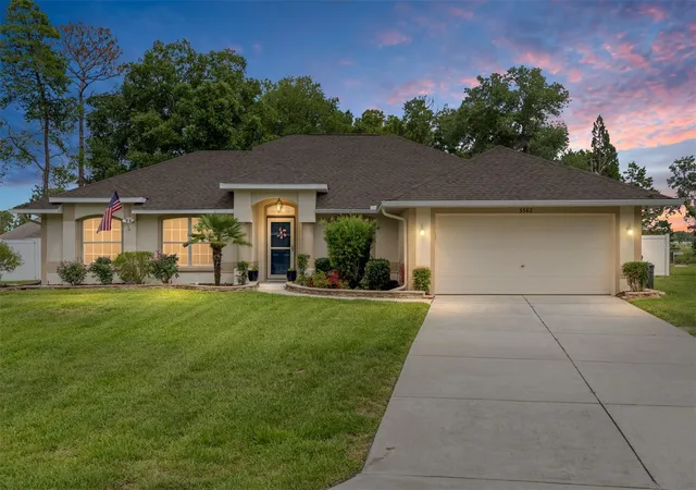 Photo 4 of Sale Pending at 5562 SW 129th Place Rd, Ocala, FL 34473 | MLS# G5113621 | Listing updated on 2026-09-01
