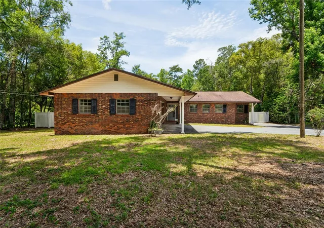 2nd image of 1022 S Mildred Ave, Brooksville, FL 34601 | MLS# W7886656