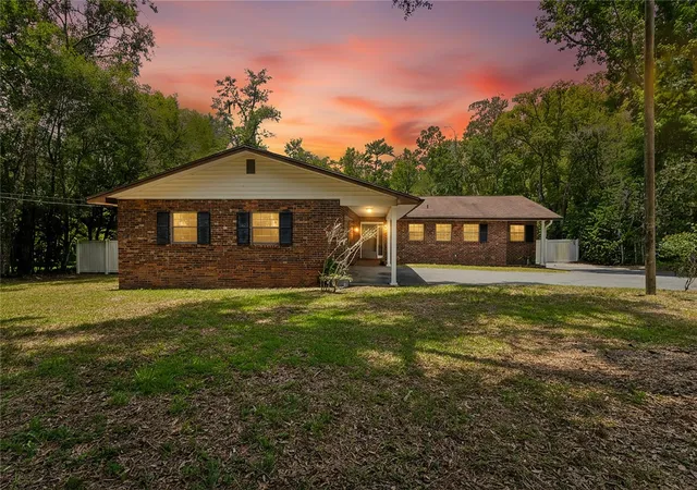 3rd image of 1022 S Mildred Ave, Brooksville, FL 34601 | MLS# W7886656