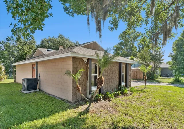 Homes for sale in Apopka, FL | 3021 N Orleans Wy, Apopka, FL 32703 | MLS# O6416028