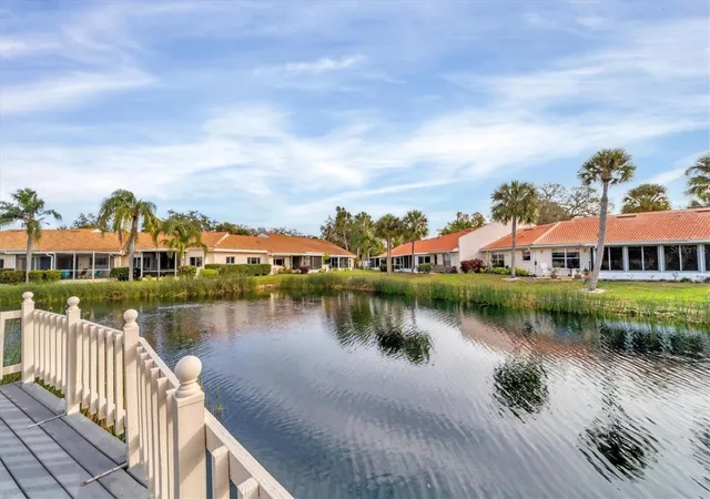 2nd image of 608 Tyson Ter, VENICE, FL 34285