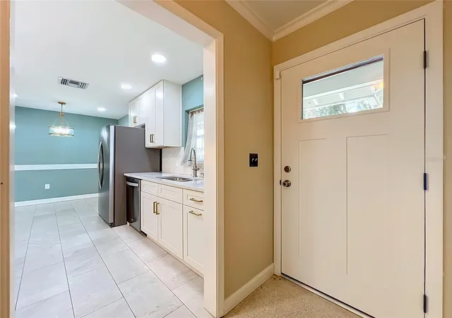 4th image of 1534 Leeway Ave, Orlando, FL 32810 | MLS# O6416035