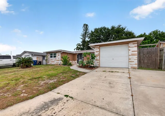 Homes for sale in Holiday, FL | 2602 Ohio Pl, Holiday, FL 34691 | MLS# G5113628
