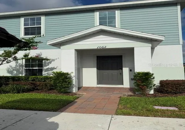 Townhouse for sale at 1062 Sand Torch Cir, DAVENPORT, FL 33837 | MLS# S5151741