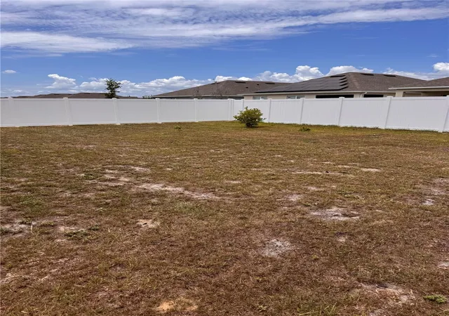 Photo 4 of Single family home for sale at 452 Taylor Groves Dr, Lake Wales, FL 33898 | MLS# TB8518238 | Listing updated on 2026-06-12