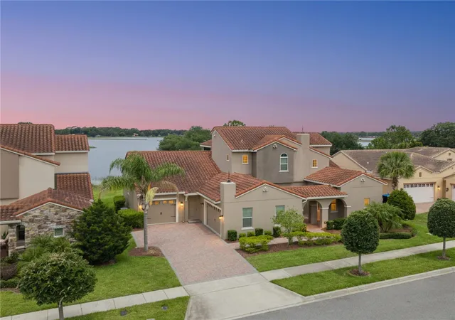 Photo 4 of Single family home for sale at 8750 Bayview Xing Dr, Winter Garden, FL 34787 | MLS# O6416046 | Listing updated on 2026-08-14